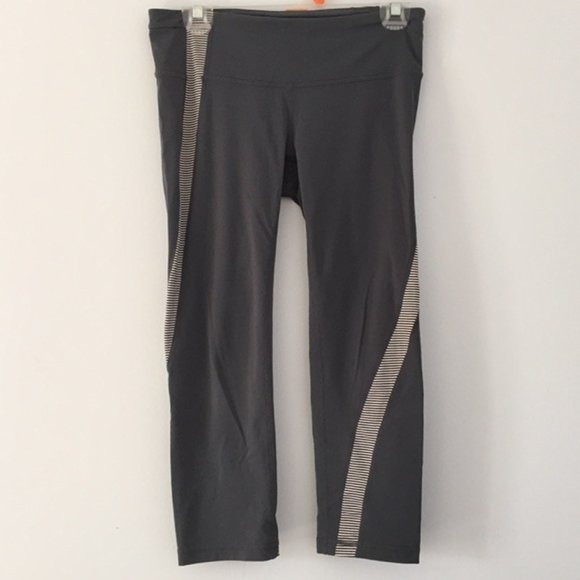 Gap Capri Grey Stripe Detail Capri Legging - Picture 1 of 3